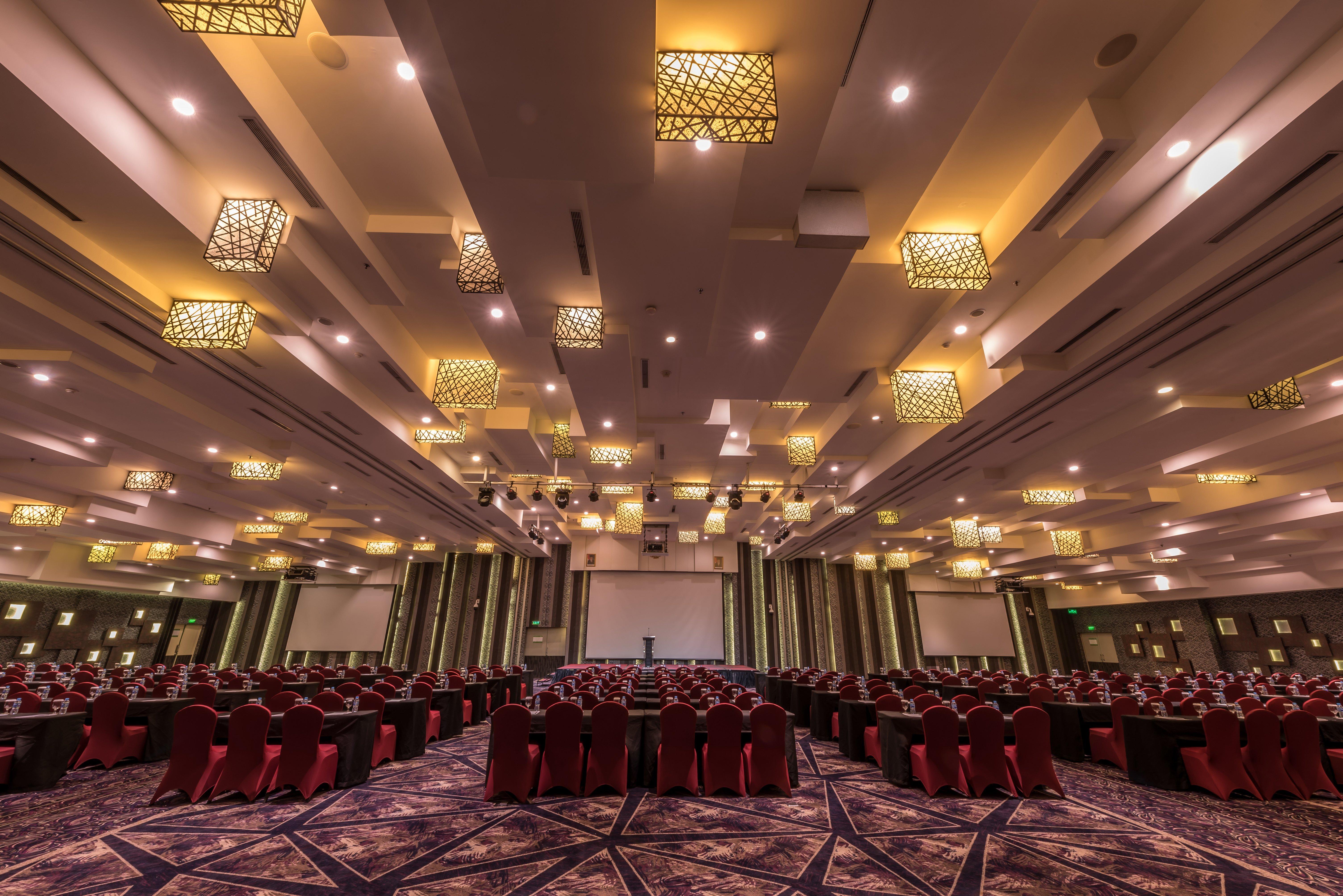 Hotel Jababeka, An Ihg Cikarang
